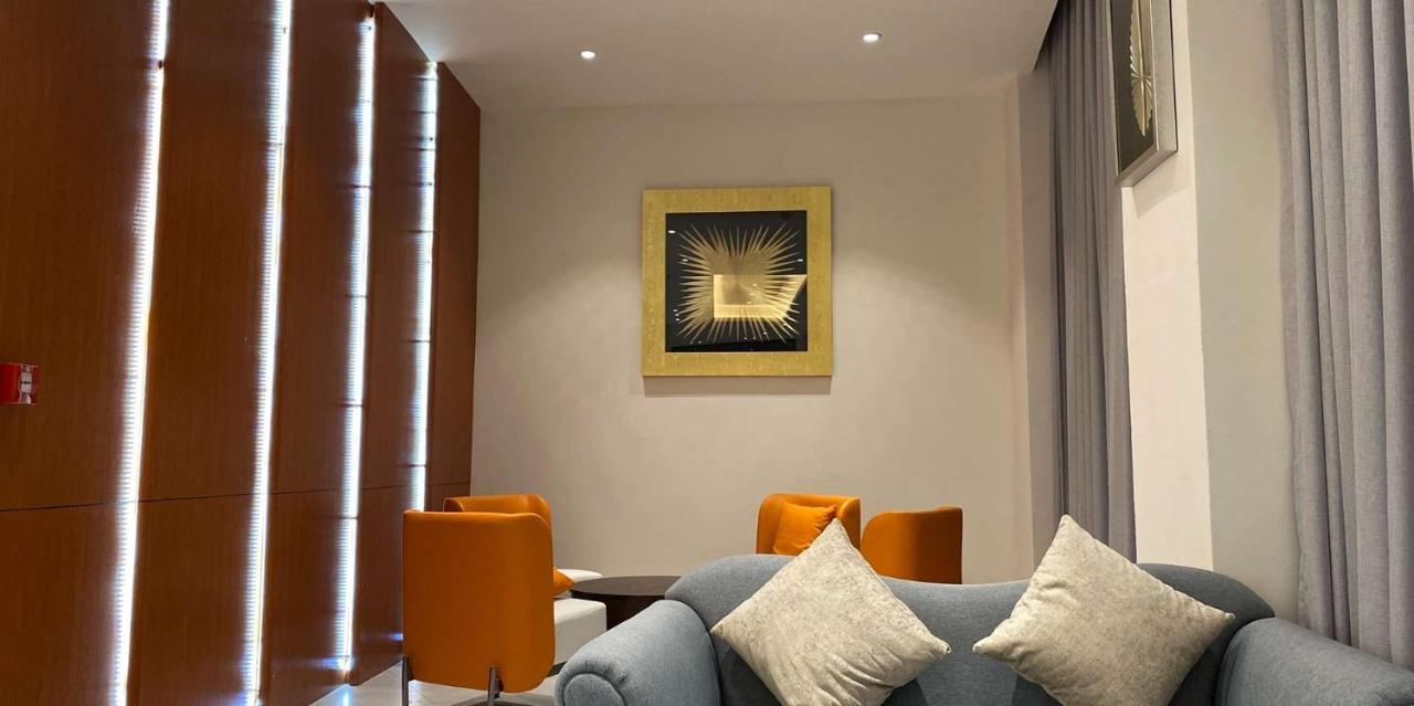 דקר Axil Hotel מראה חיצוני תמונה