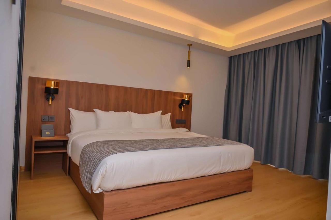 דקר Axil Hotel מראה חיצוני תמונה