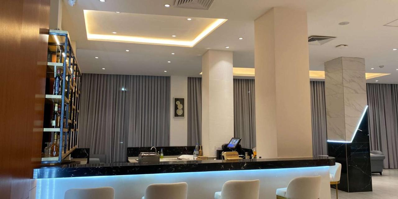 דקר Axil Hotel מראה חיצוני תמונה
